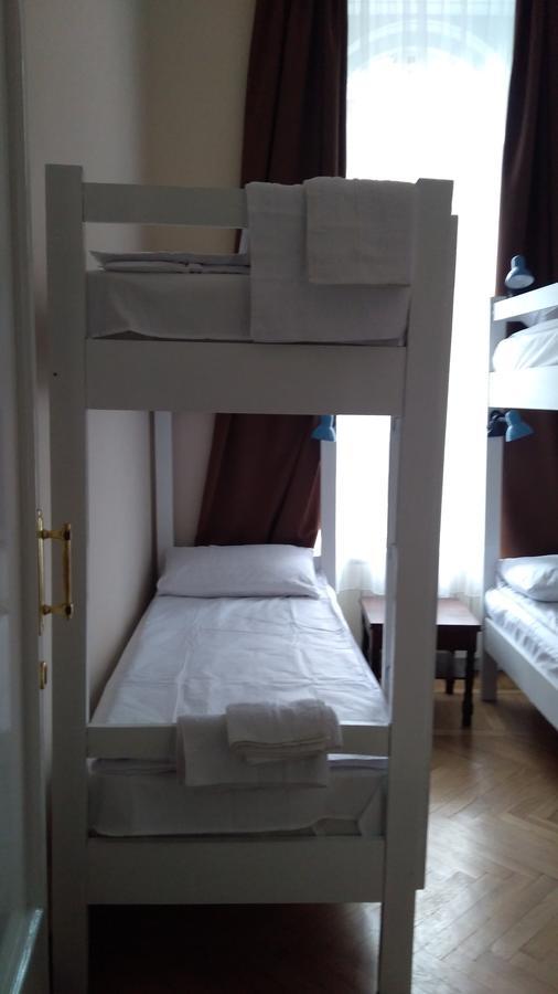 טביליסי Hotel Nice מראה חיצוני תמונה